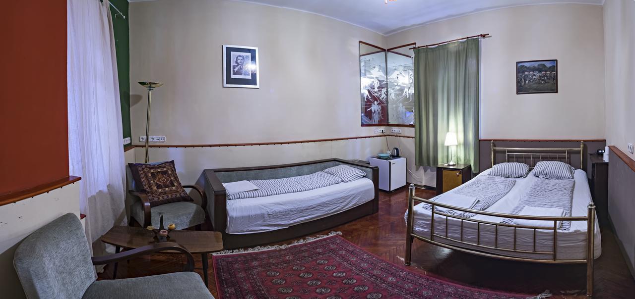 Santico Art Hotel And Hostel Boedapest Buitenkant foto