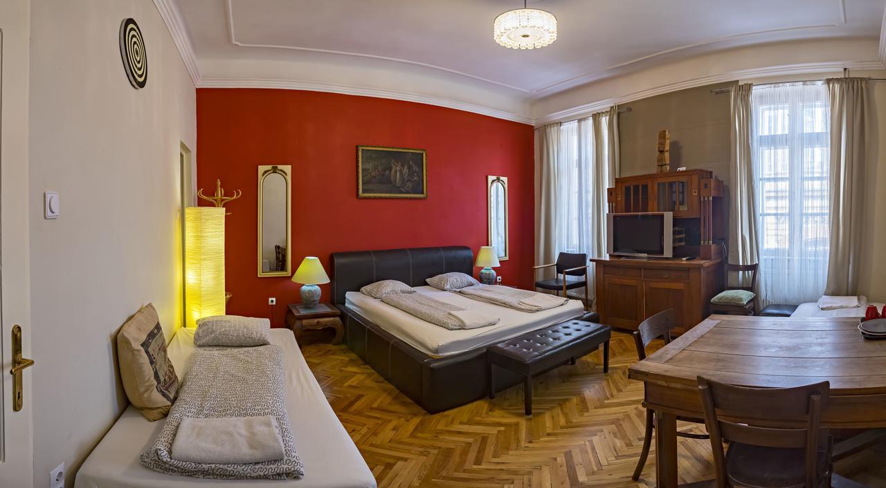 Santico Art Hotel And Hostel Boedapest Buitenkant foto