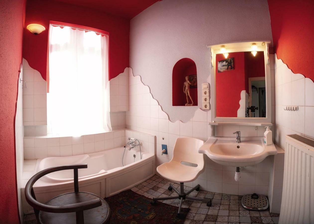 Santico Art Hotel And Hostel Boedapest Buitenkant foto