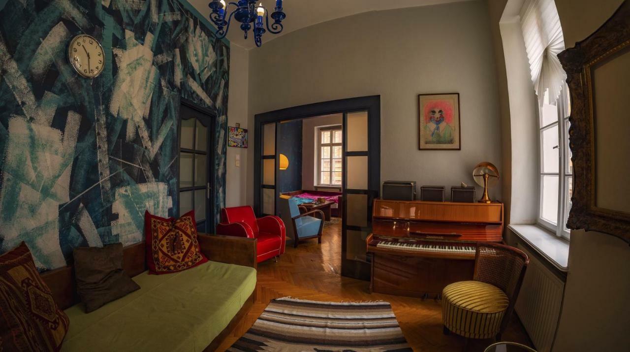 Santico Art Hotel And Hostel Boedapest Buitenkant foto